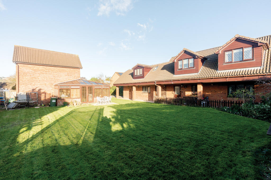 Additional image 31 of The Manor, Ruddymead, Clevedon