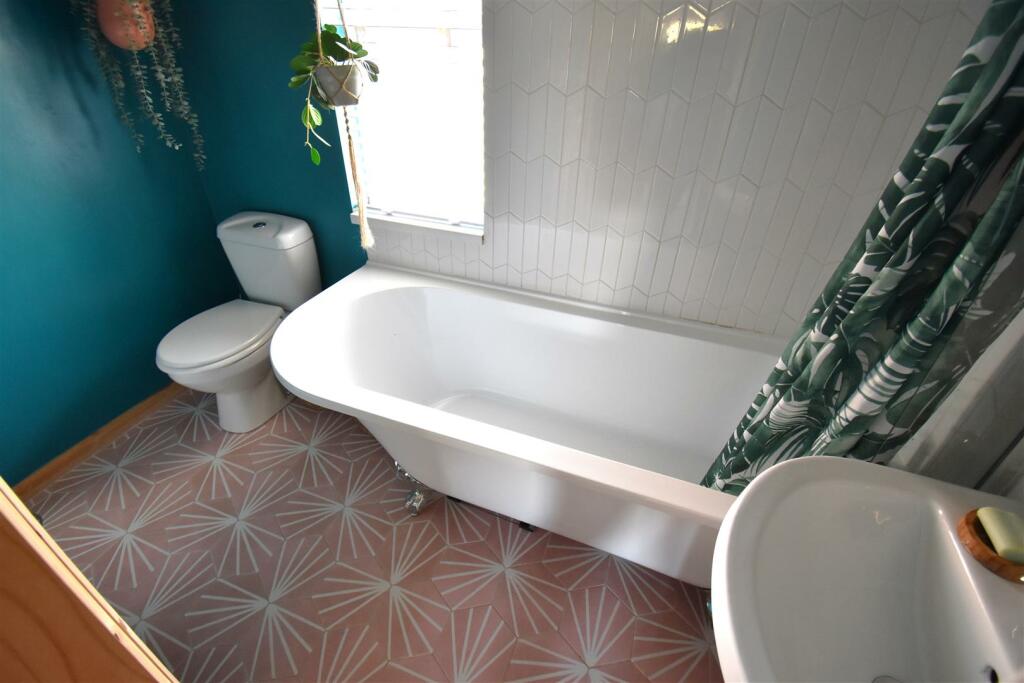 Additional image 11 of Adjacent To Henleaze Lake & Badock’s Woods