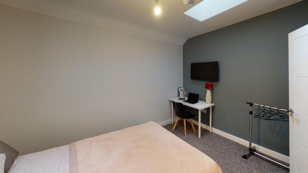 Additional image 5 of Gloucester Road, Bishopston, Bristol