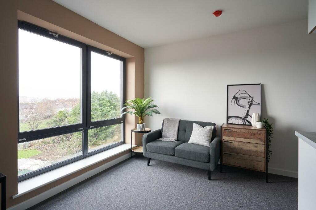 Additional image 43 of 98 Blackswarth Road, Three Crowns, Kings Court, Bristol