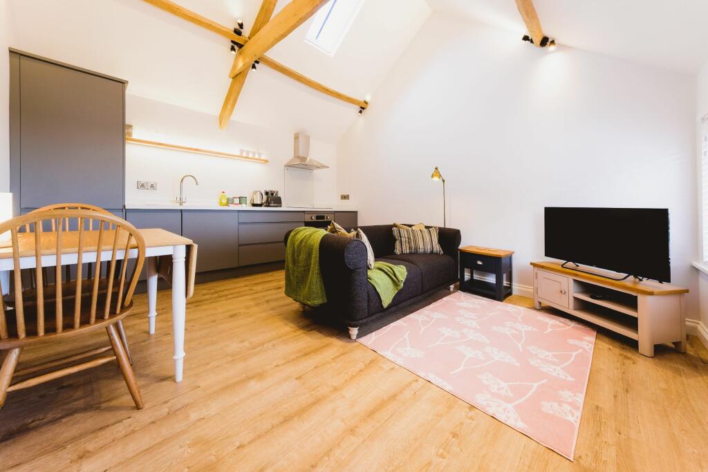 Additional image 8 of The Hay Barn, Tockington Park Lane, Almondsbury, Bristol