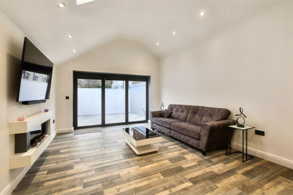 Additional image 4 of Hengrove Avenue, Bristol