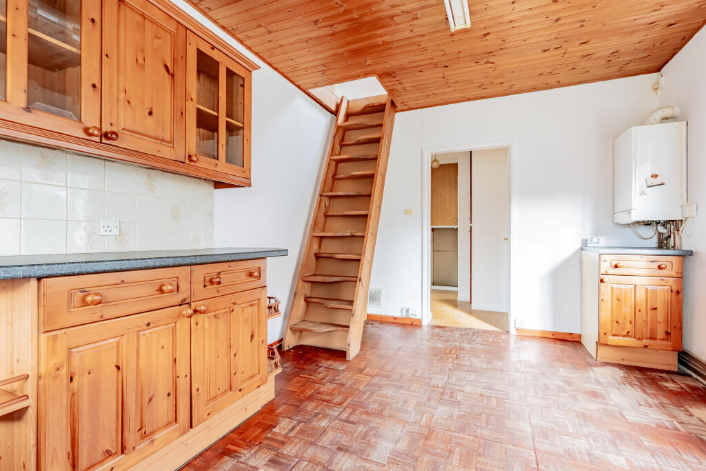 Additional image 9 of Beach Avenue, Severn Beach, Bristol, Gloucestershire