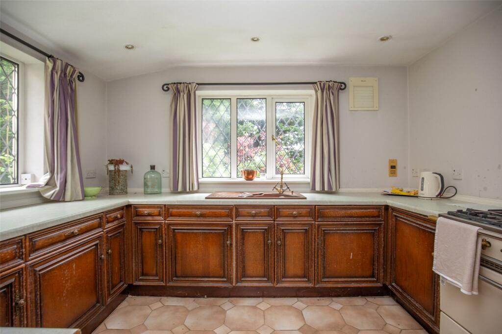 Additional image 8 of The Ridgeway, Westbury-on-Trym, Bristol, BS10