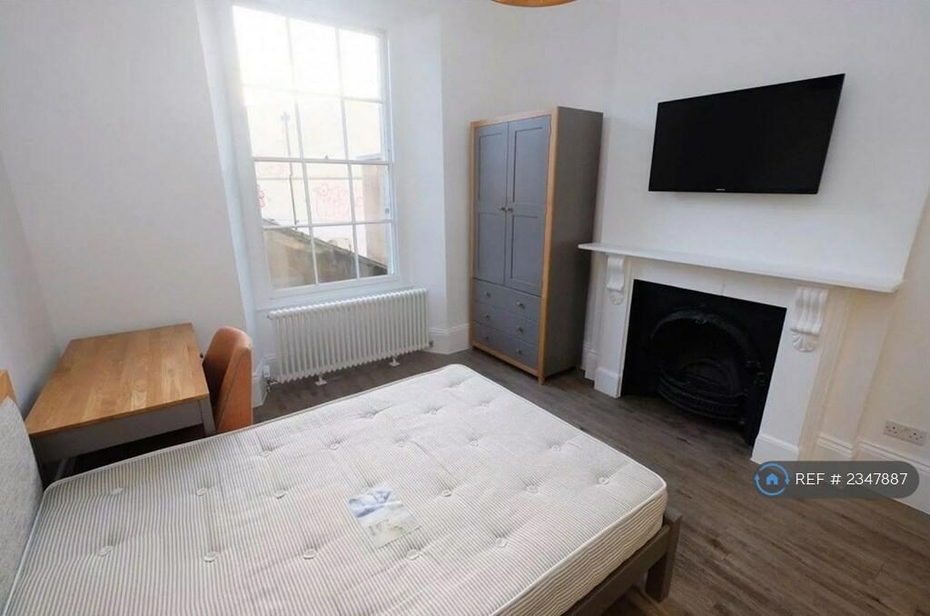 Additional image 9 of Triangle South, Bristol, BS8