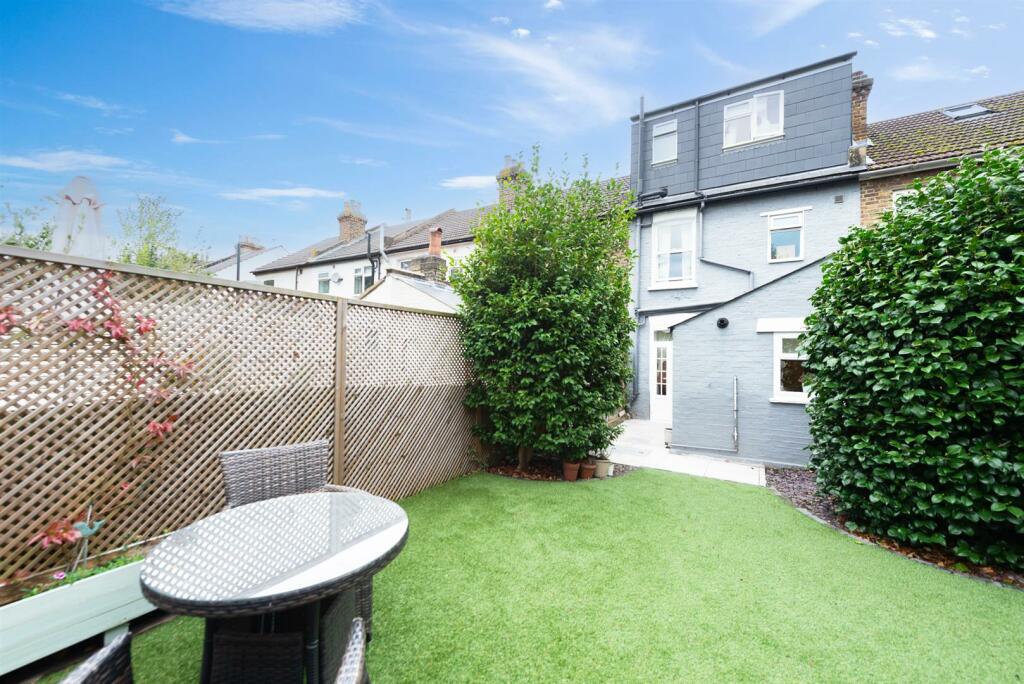 Additional image 12 of Park End, Bromley, BR1