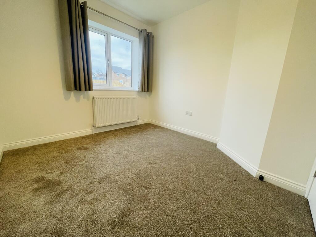 Additional image 10 of Saddle Close