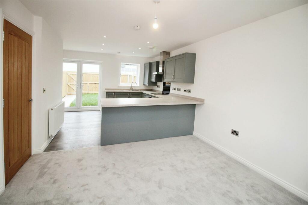 Additional image 6 of Victoria Road, Bradford, BD2 2DJ