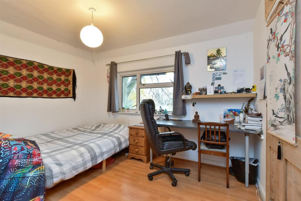 Additional image 10 of Nevill Crescent, Lewes, East Sussex