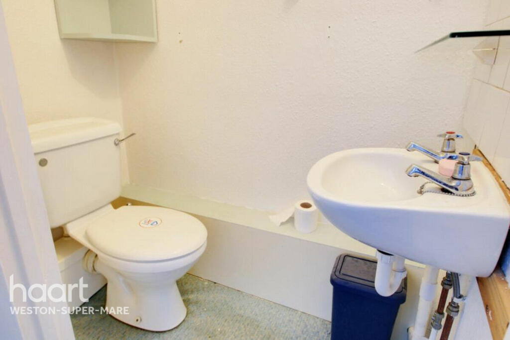 Additional image 4 of Elmhyrst Road, Weston-super-mare