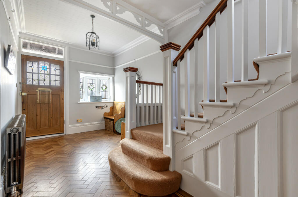 Additional image 8 of Cromwell Avenue, Bromley, BR2