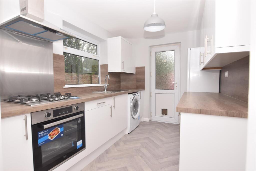 BPC02361, Trentham Close