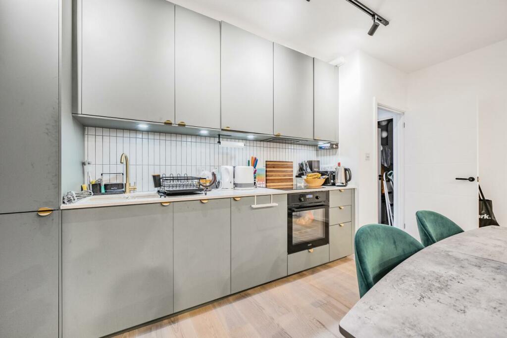 Additional image 9 of Ravenscroft Road, Beckenham