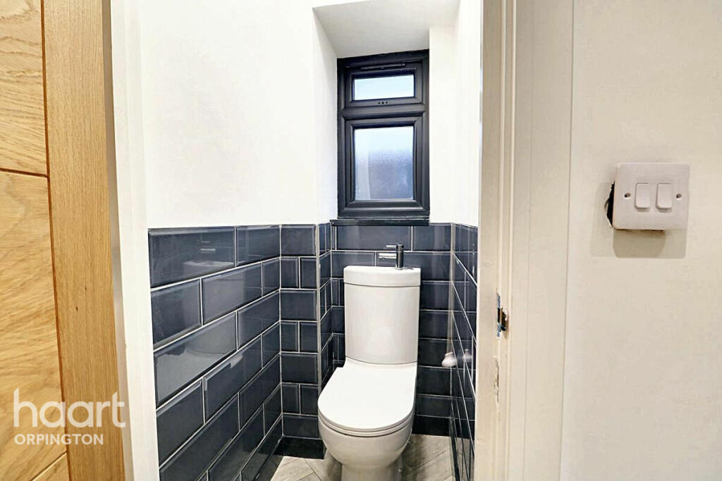 Additional image 17 of Sevenoaks Way, Orpington