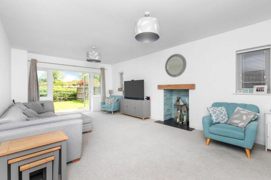 Additional image 2 of Byron Close, Lewes, BN8