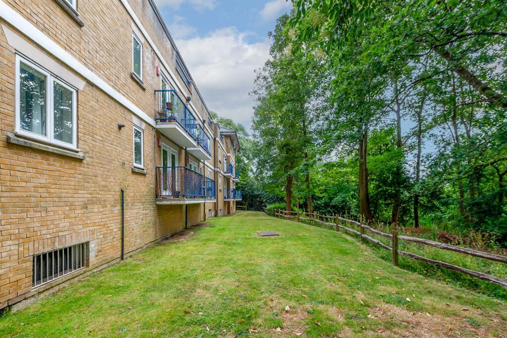 Additional image 11 of Hill House Mews, Bromley, BR2