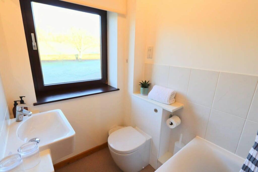 Additional image 13 of Stable Cottage, Washingpool Hill Road, Tockington, Bristol