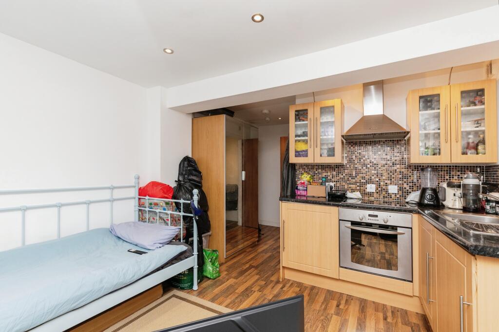 Additional image 8 of 14 Southleigh Road Flat 3A Basement, Bristol, BS8