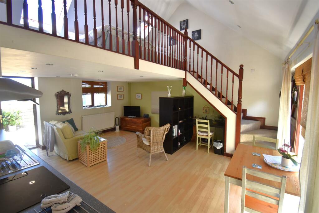 Additional image 18 of Beautiful Barn Conversion With Adjoining Annexe