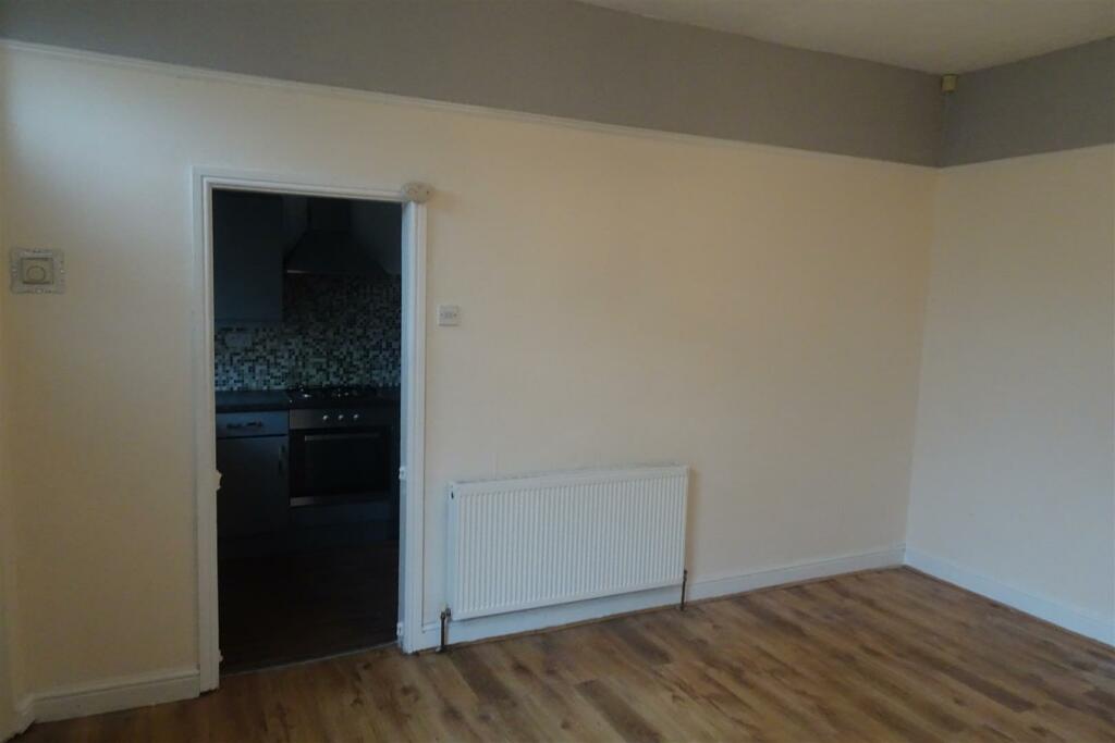 Additional image 4 of Manor Street, Bradford, BD2 3BU