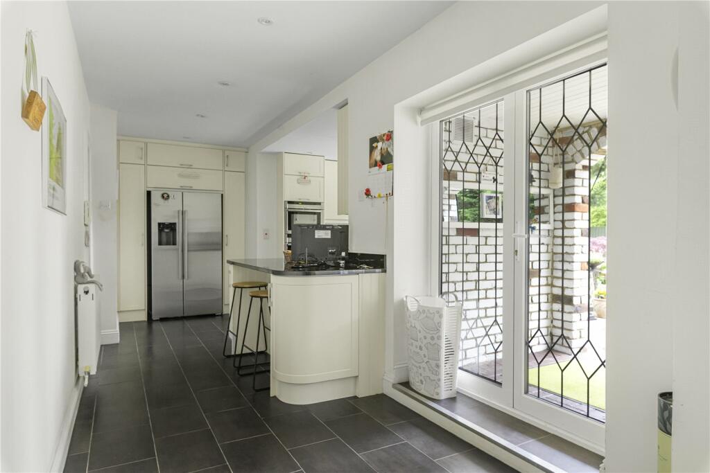 Additional image 17 of Hayes Lane, Beckenham, BR3