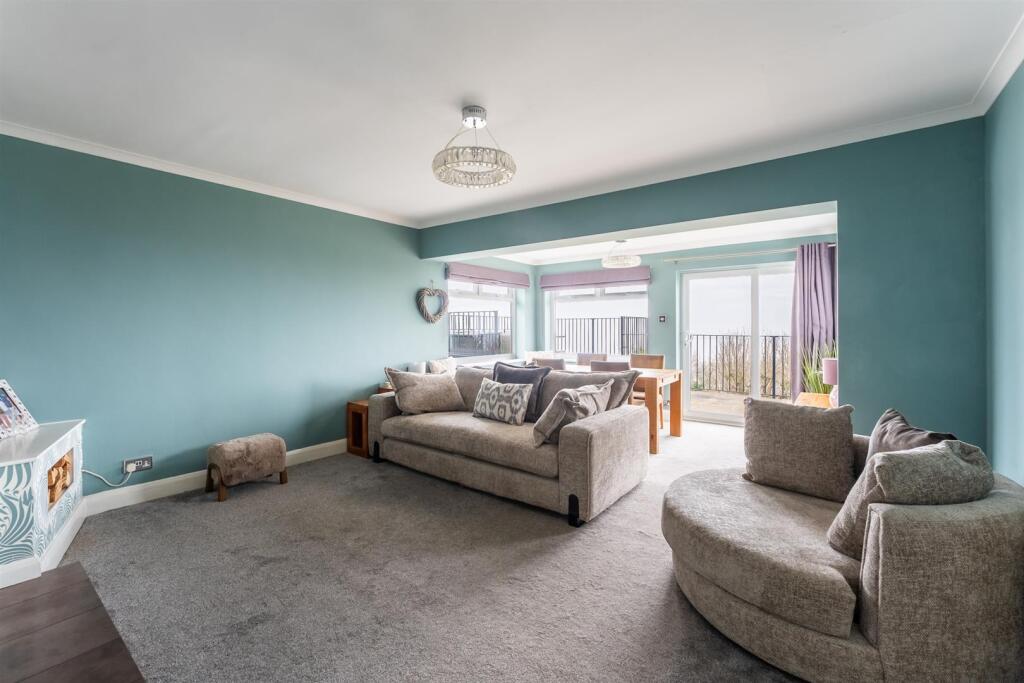 Additional image 8 of Woodspring Crescent, Worlebury - DECEPTIVE