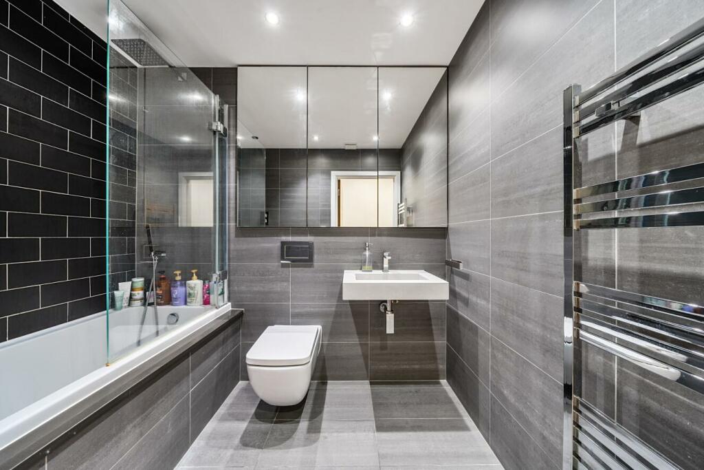 Additional image 4 of Hayes Lane, Hayes