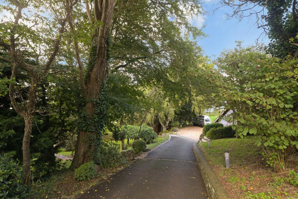 Additional image 40 of Walton Down, Walton-In-Gordano.