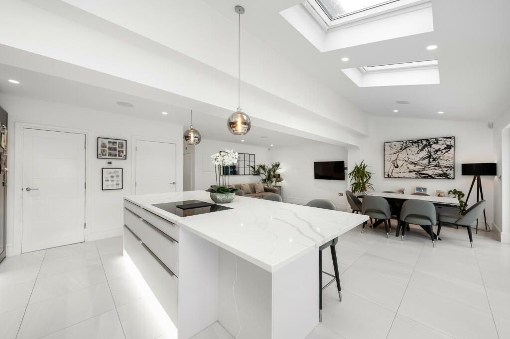Additional image 8 of Roundwood,  Chislehurst, BR7