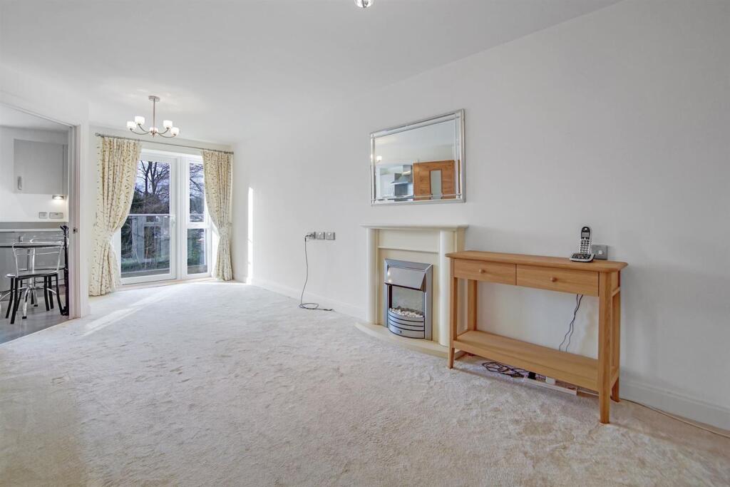 Additional image 9 of Manor Park Road, Chislehurst