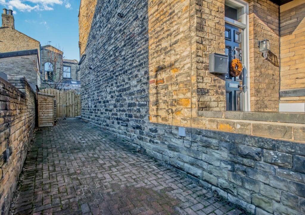 Additional image 15 of Stunsteads Road, Cleckheaton, Yorkshire, BD19