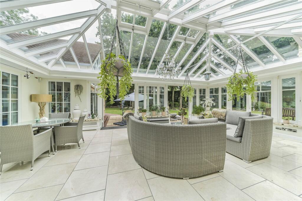 Additional image 8 of Wood Way, Farnborough Park