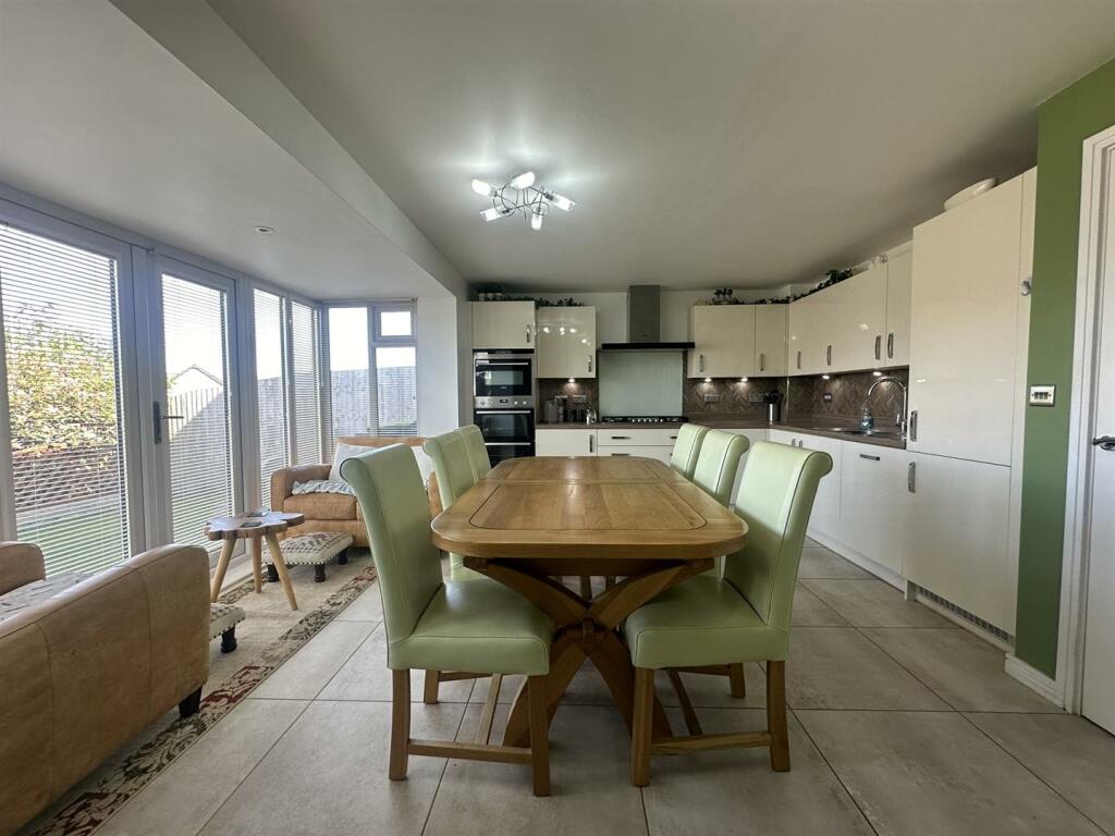 Additional image 11 of Castle Stead Drive, Cullingworth, Bradford