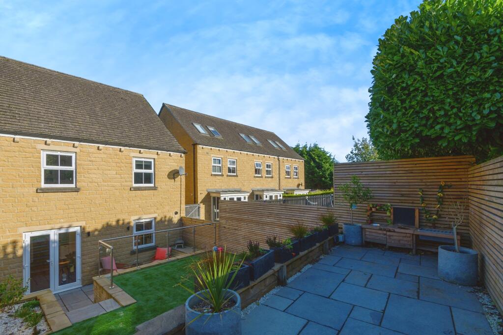 Additional image 14 of Pavillion View, Cleckheaton, BD19