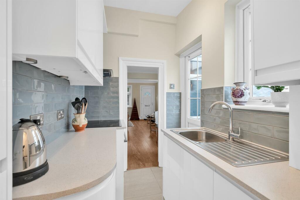 Additional image 6 of Plaistow Grove, Bromley, BR1