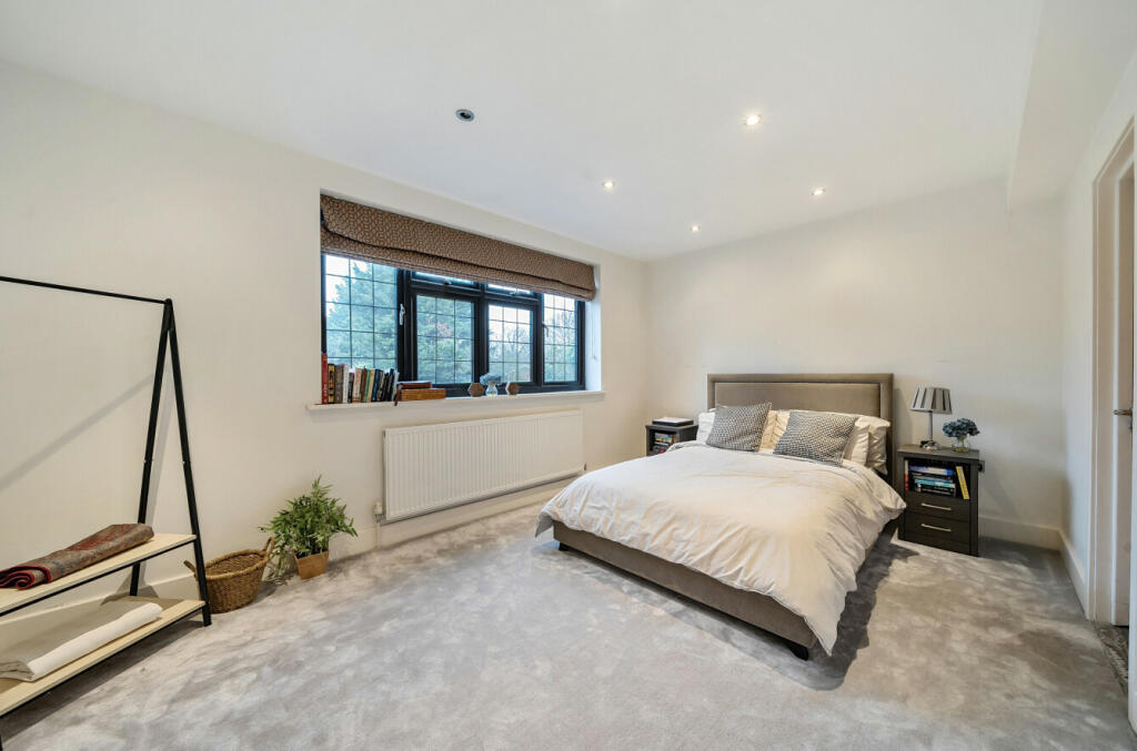 Additional image 21 of Leesons Hill, Chislehurst, Kent, BR7