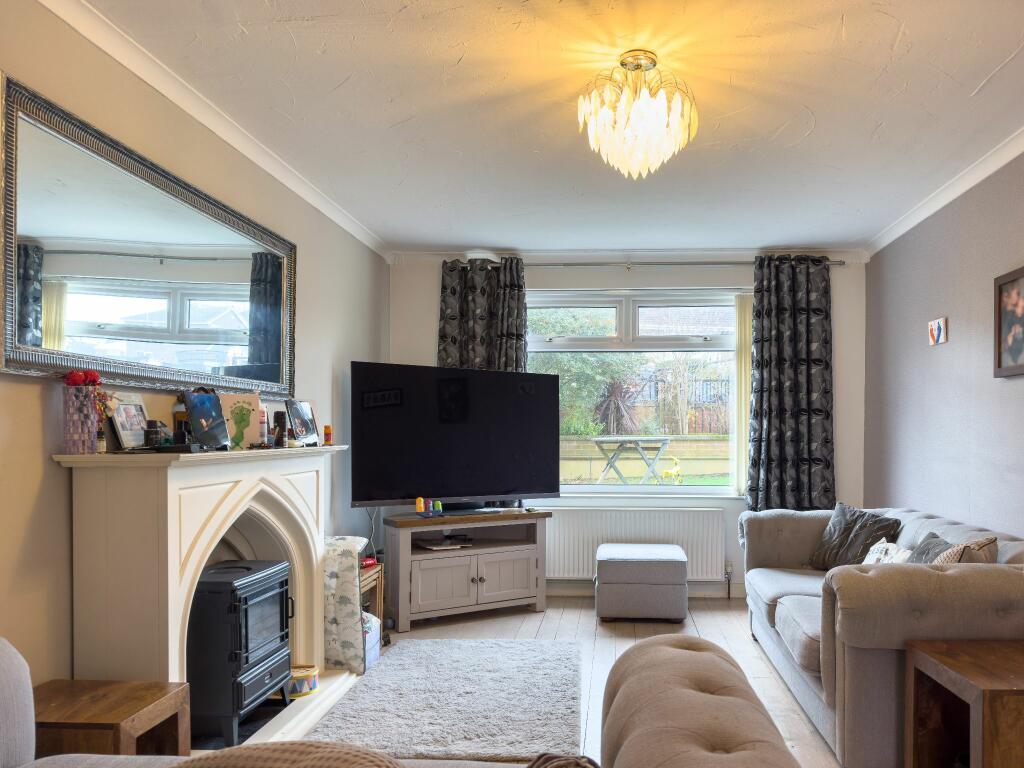 Additional image 11 of Elizabeth Crescent, Wyke, BD12 8NG