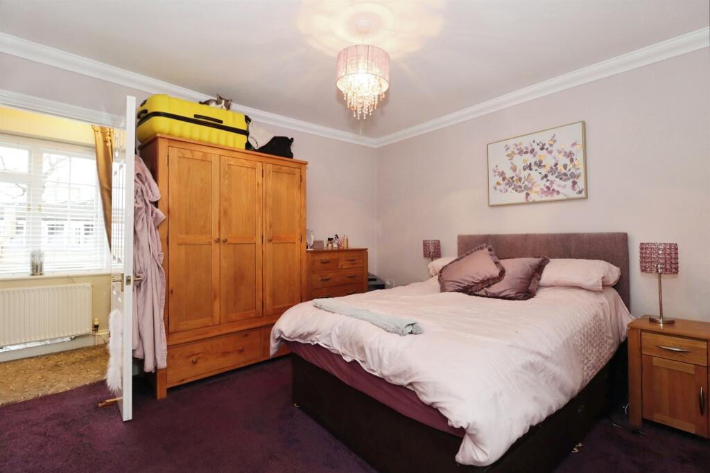 Additional image 5 of Beckspool Road, Frenchay, Bristol