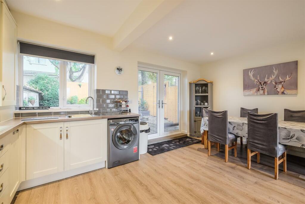 Additional image 9 of Greengates Avenue, Wyke, Wyke, Bradford