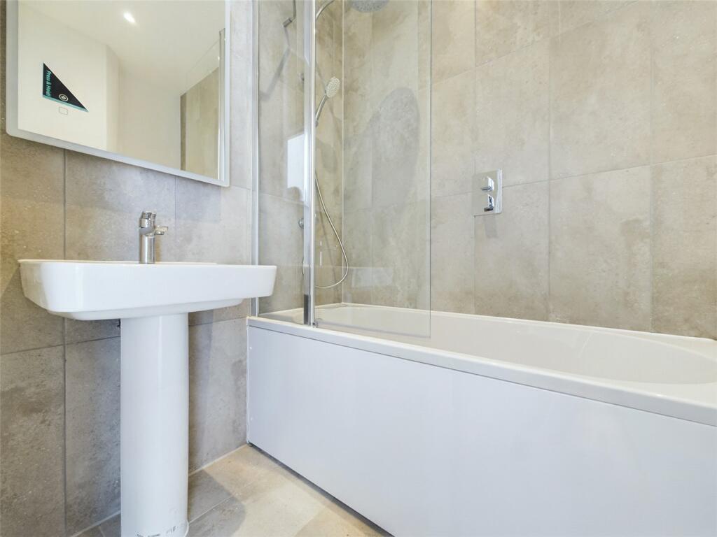 Additional image 5 of Apartment 8, Birnbeck Lodge, Birnbeck Road, Weston-super-Mare, BS23