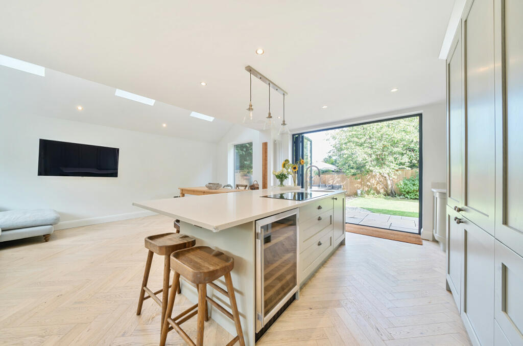 Additional image 4 of Wood Ride, Petts Wood, BR5