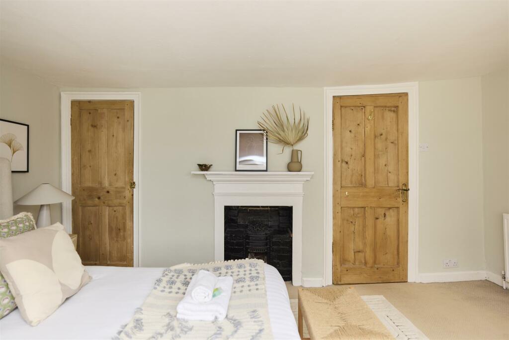 Additional image 29 of High Street, Lewes, BN7 1XH