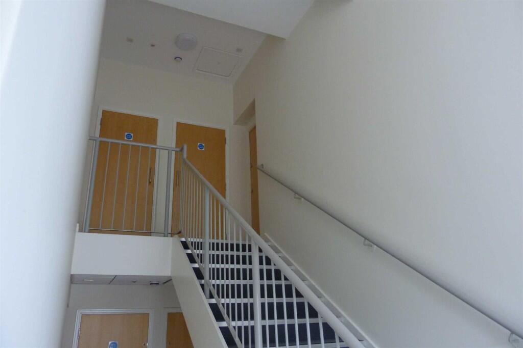 Additional image 15 of 50 Summit Close, Bristol, BS15