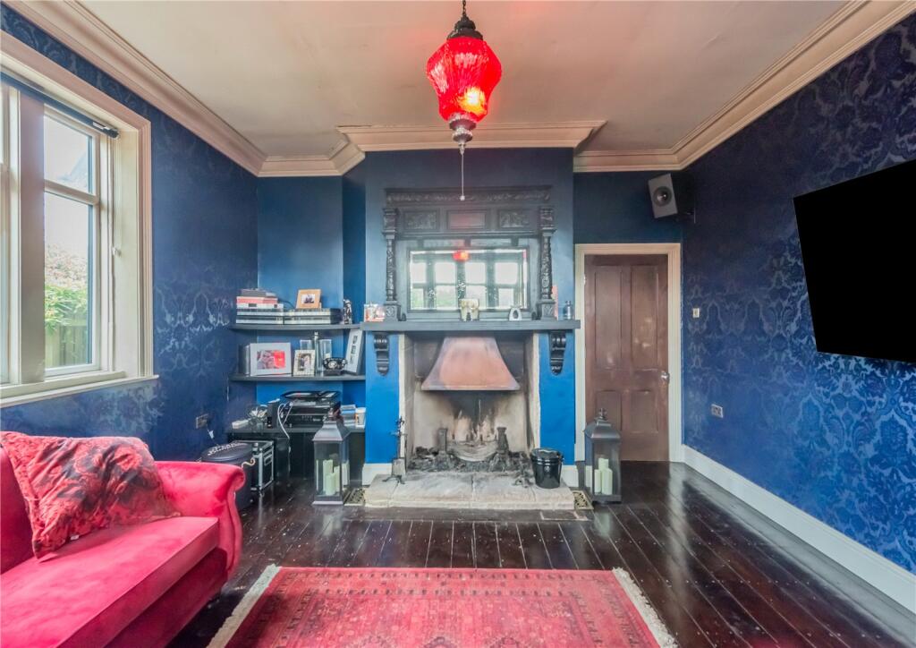 Additional image 11 of Whitcliffe Road, Cleckheaton, BD19