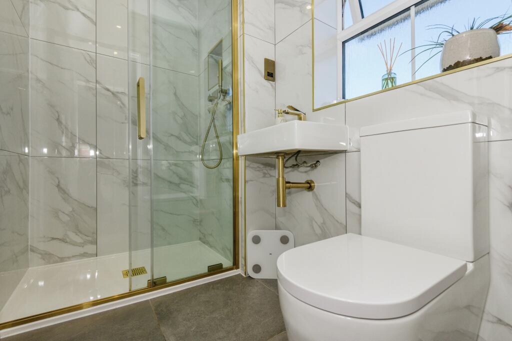 Additional image 9 of Pavillion View, Cleckheaton, BD19