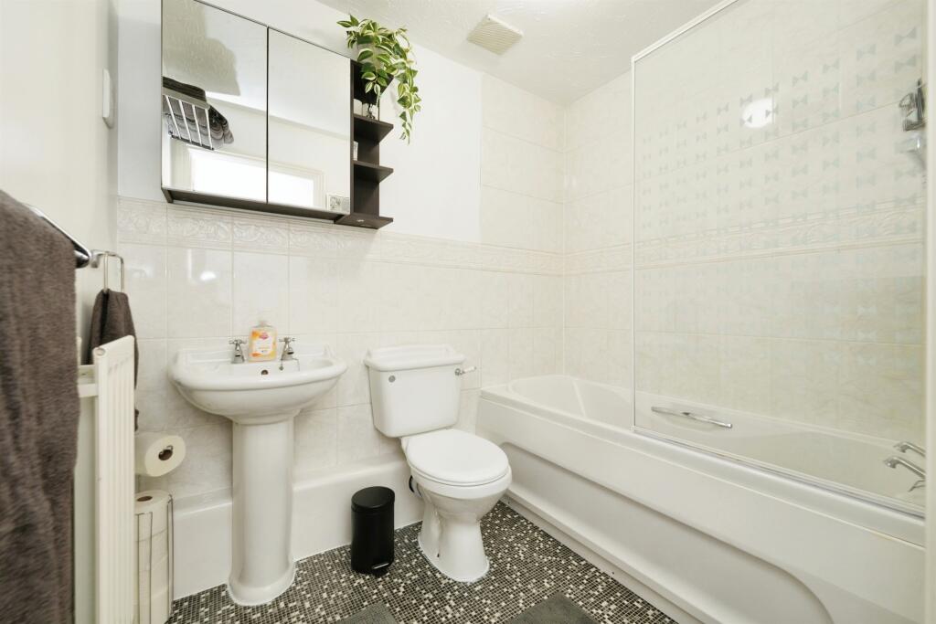 Additional image 11 of Star Avenue, Stoke Gifford, Bristol