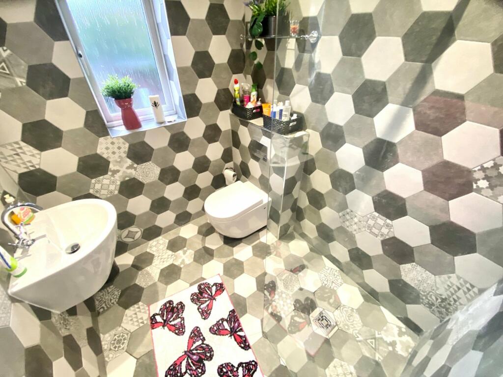 Additional image 11 of Burnleys Mill Road, Gomersal, BD19