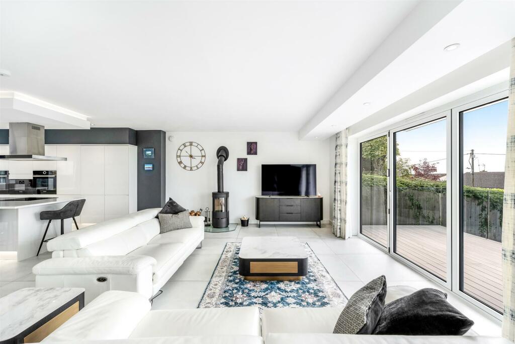 Additional image 22 of Hillside Road, Portishead