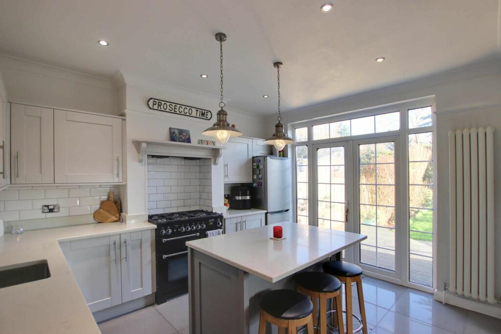Additional image 15 of Langley Way, West Wickham, BR4