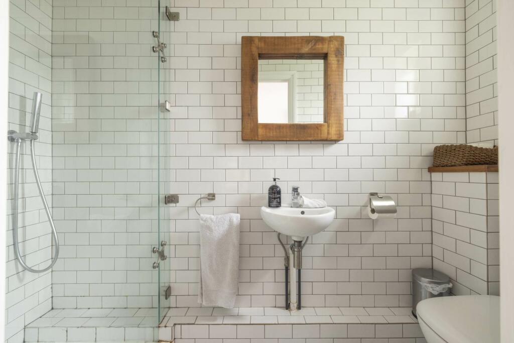 Additional image 28 of Ashcombe Lane, Kingston